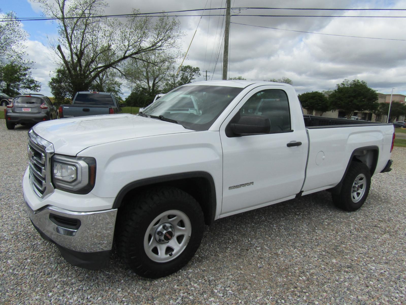 2017 White /Gray GMC Sierra 1500 (1GTN1LEC2HZ) , Automatic transmission, located at 15016 S Hwy 231, Midland City, AL, 36350, (334) 983-3001, 31.306210, -85.495277 - Photo #2